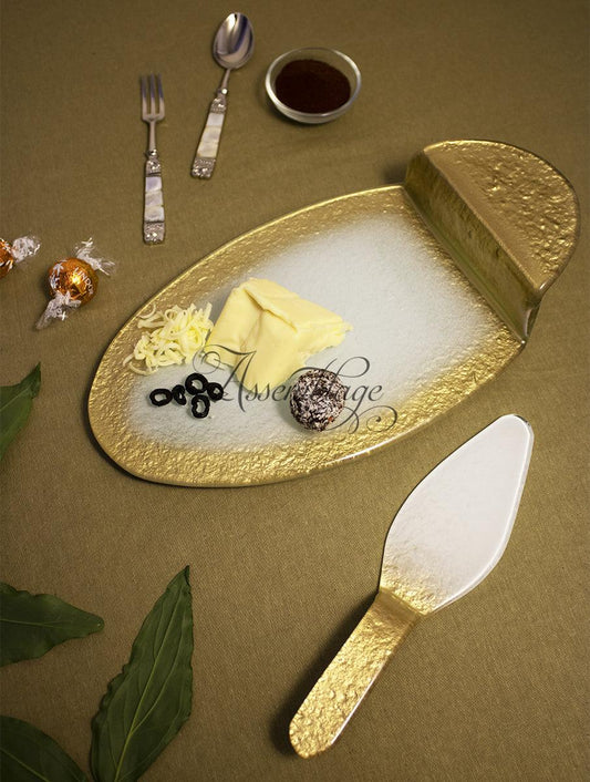 Gold & Ivory Glass Oval Cusp Platter With Spatula