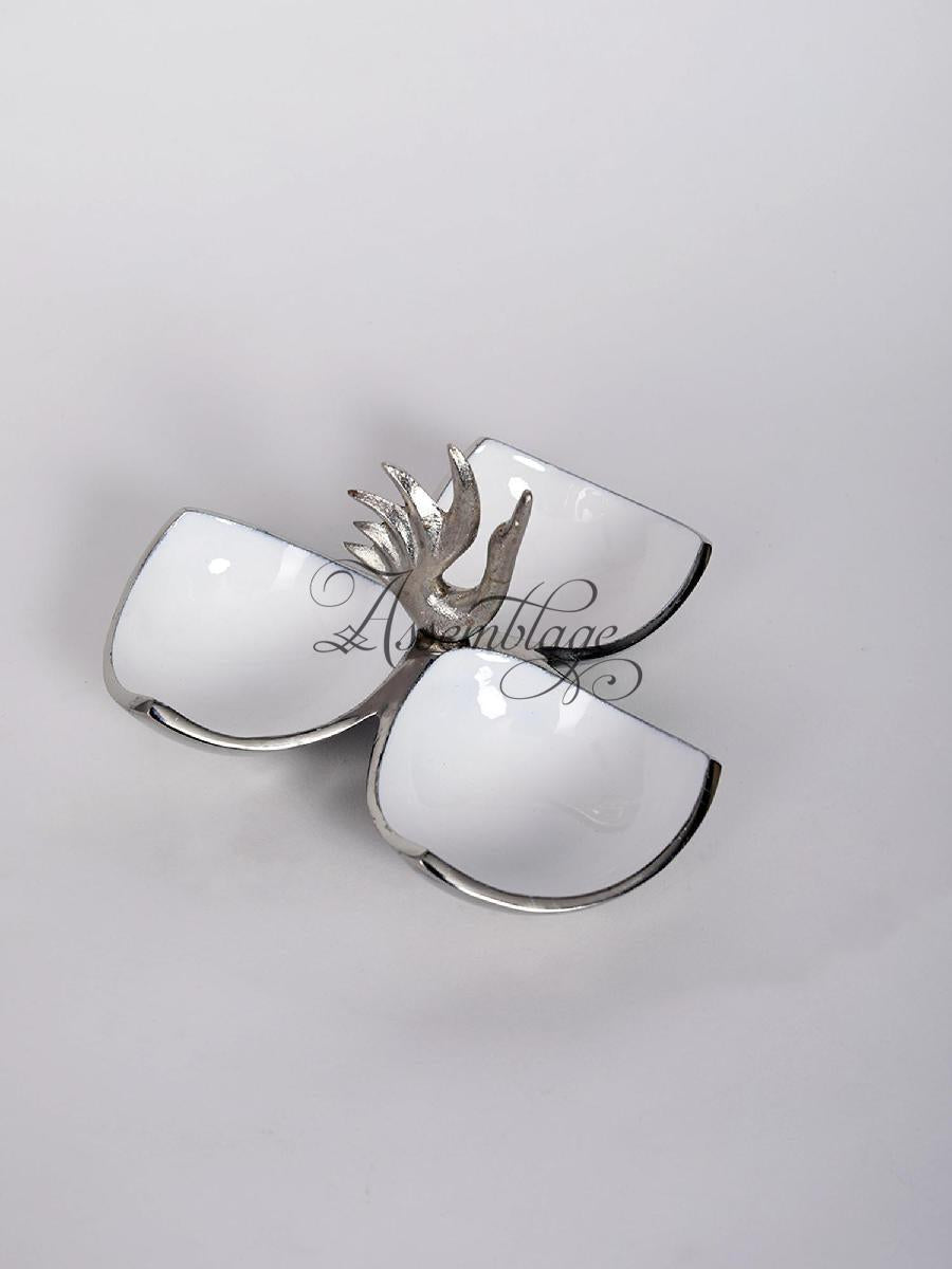 Silver Swan Fused Three Bowls